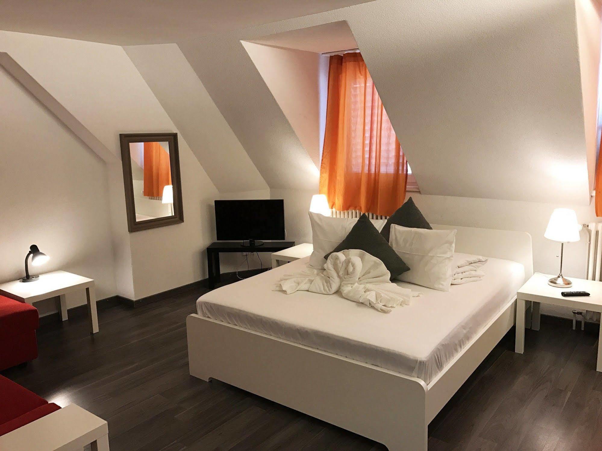 Inside Five Lejlighedshotel Zürich Eksteriør billede